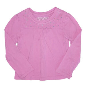 Place pink long sleeve tee